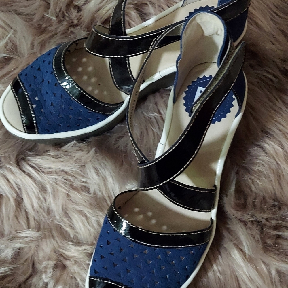 Fly London Wedge Sandal